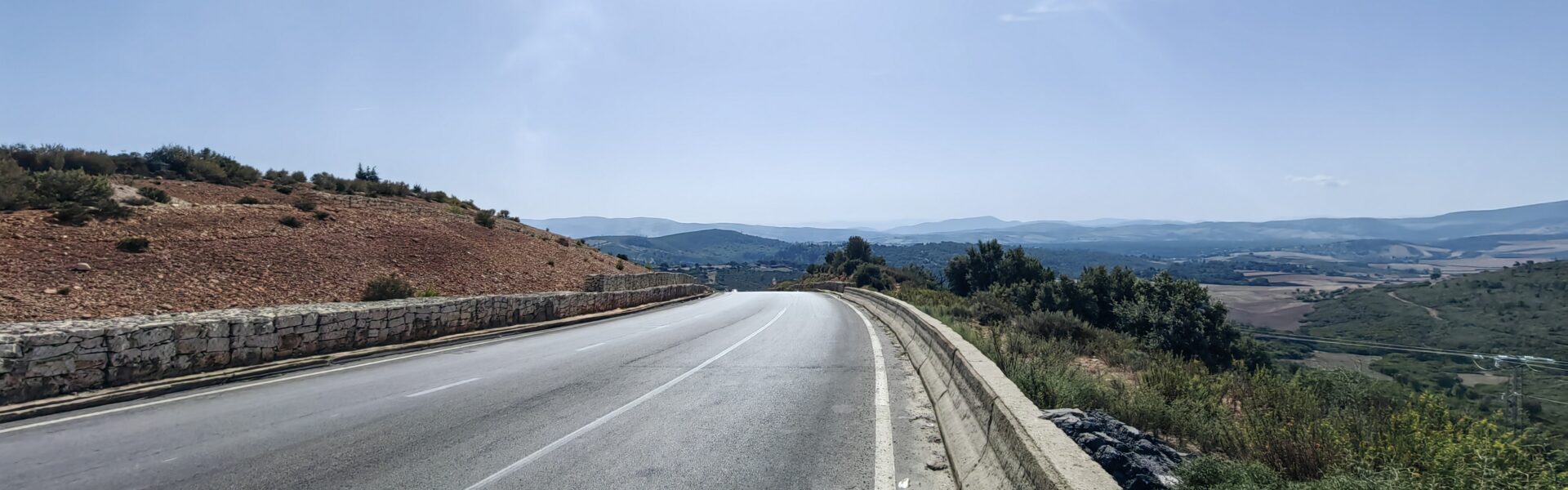 Route de Tabarka à moto